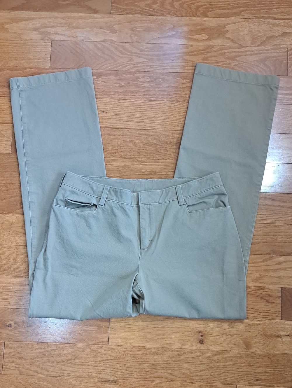 Duluth Trading Co Women's Khaki Pants